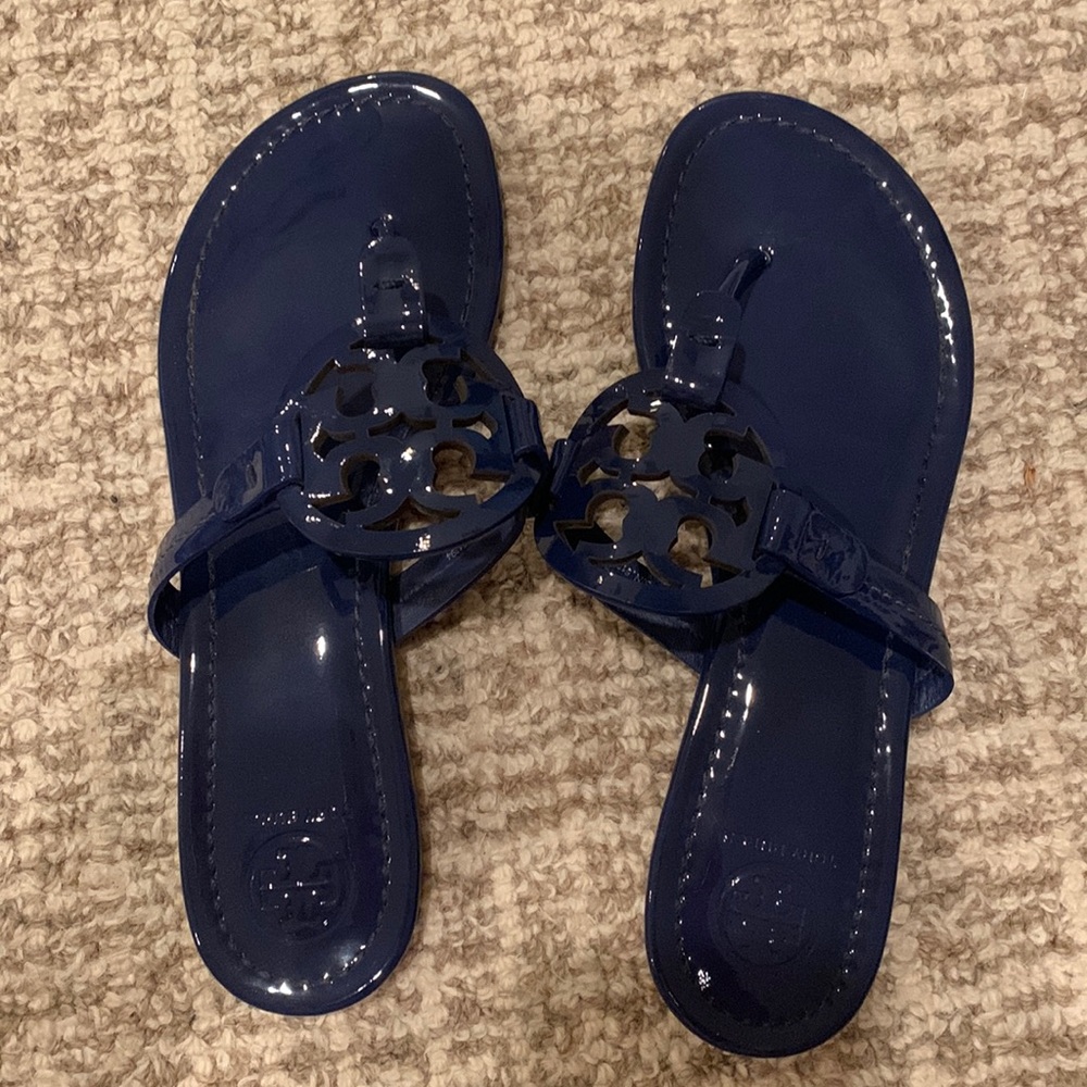 Wore very few times 71/2